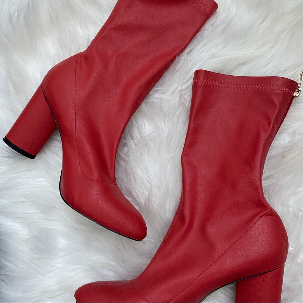 🛑 SOLD 🛑 Ankle Sock Booties